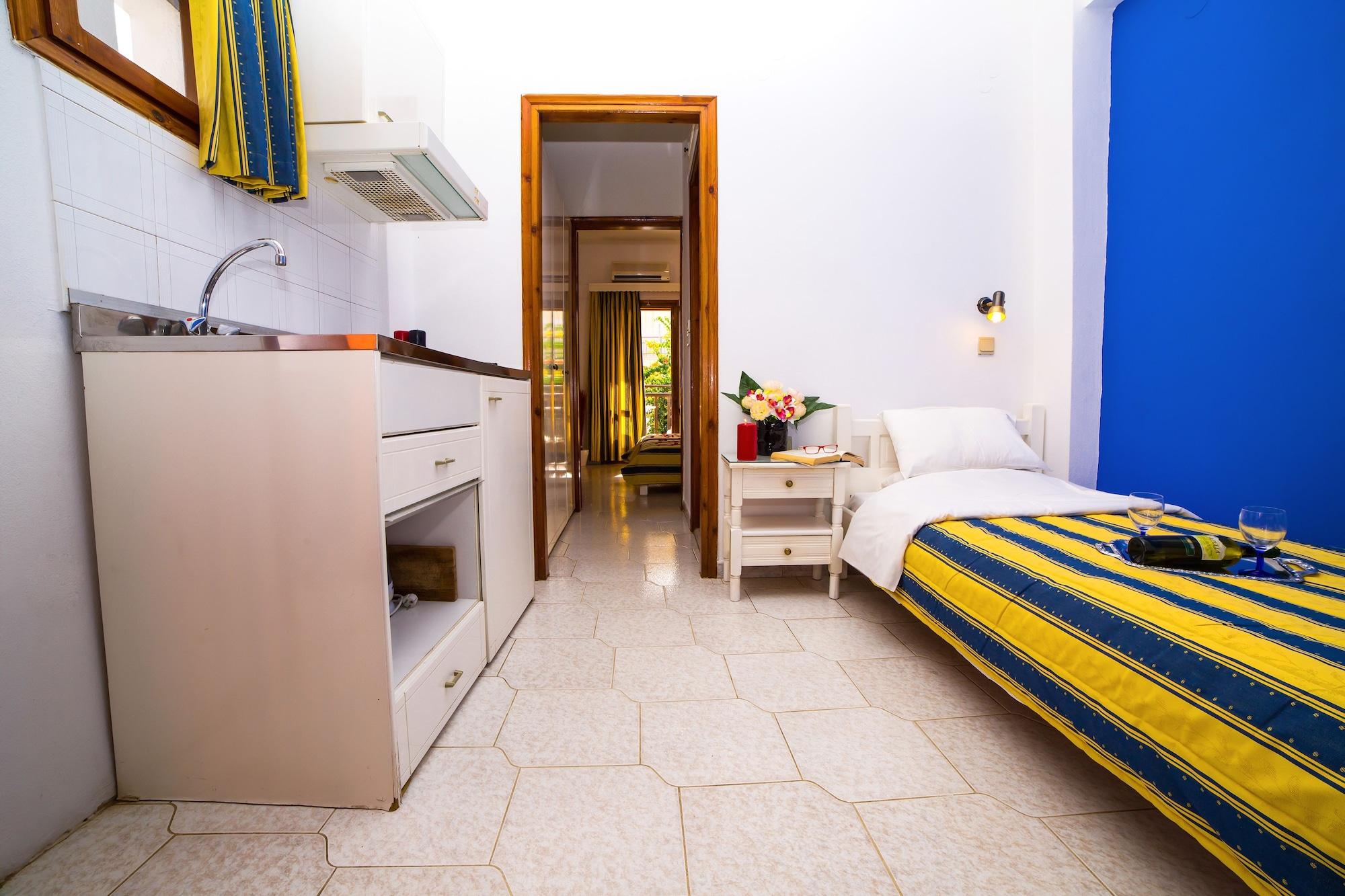 Creta Mar-Gio Aparthotel Malia  Bagian luar foto