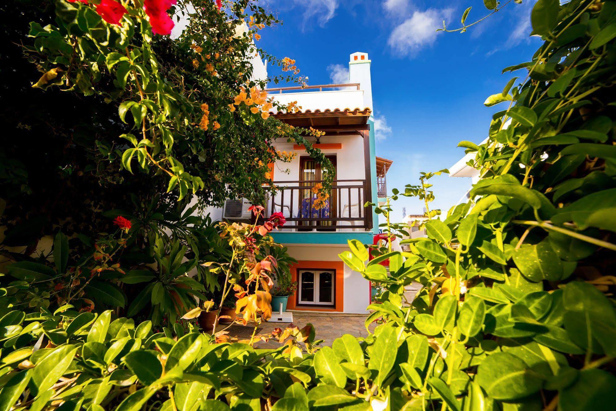 Creta Mar-Gio Aparthotel Malia  Bagian luar foto